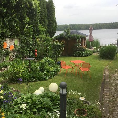 Zeuthen Ferienwohnung Am See, Stadtgrenze Berlin Екстер'єр фото
