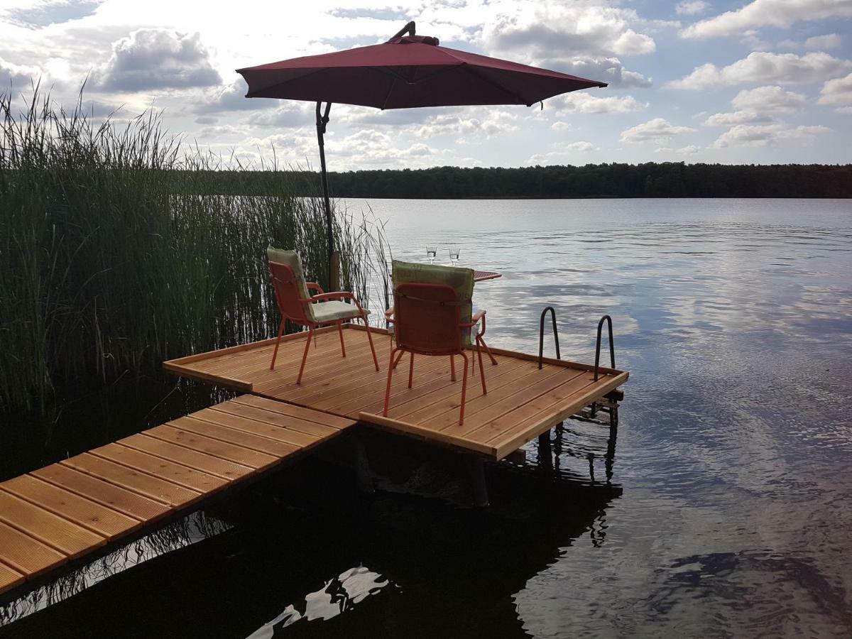 Zeuthen Ferienwohnung Am See, Stadtgrenze Berlin Екстер'єр фото